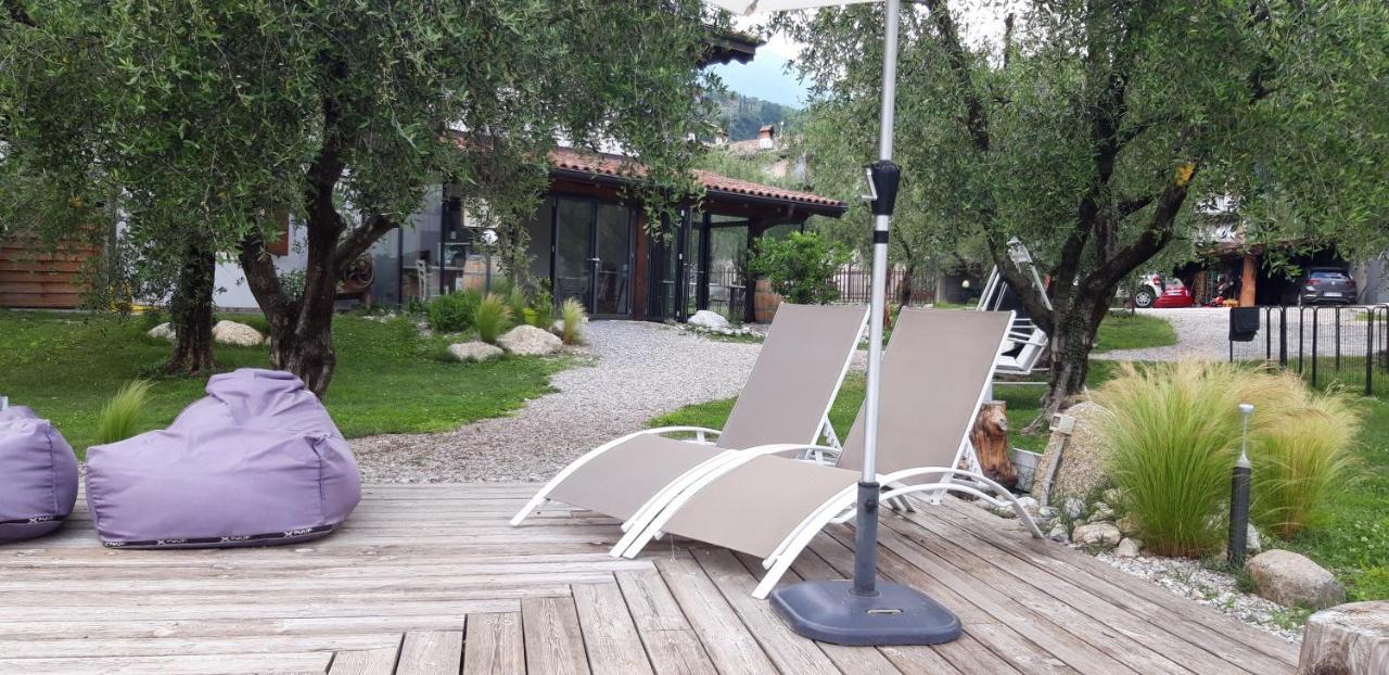 Agritur Fiore D'Ulivo Riva del Garda Exteriör bild