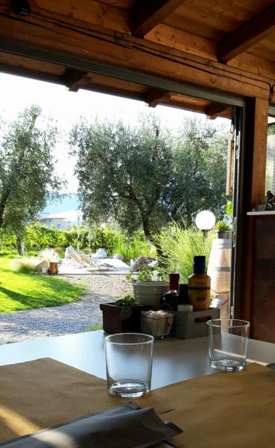 Agritur Fiore D'Ulivo Riva del Garda Exteriör bild