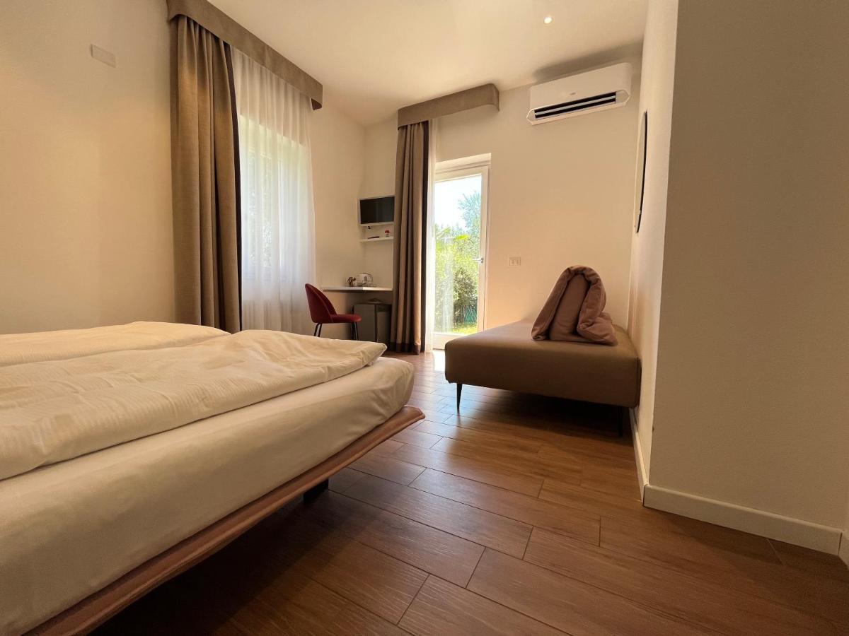 Agritur Fiore D'Ulivo Riva del Garda Exteriör bild