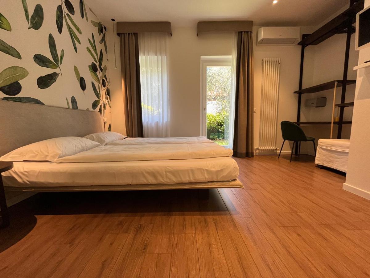 Agritur Fiore D'Ulivo Riva del Garda Exteriör bild