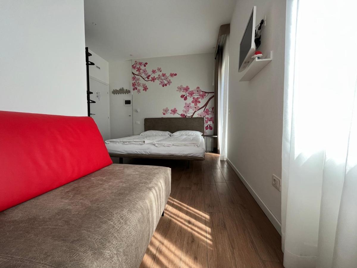 Agritur Fiore D'Ulivo Riva del Garda Exteriör bild