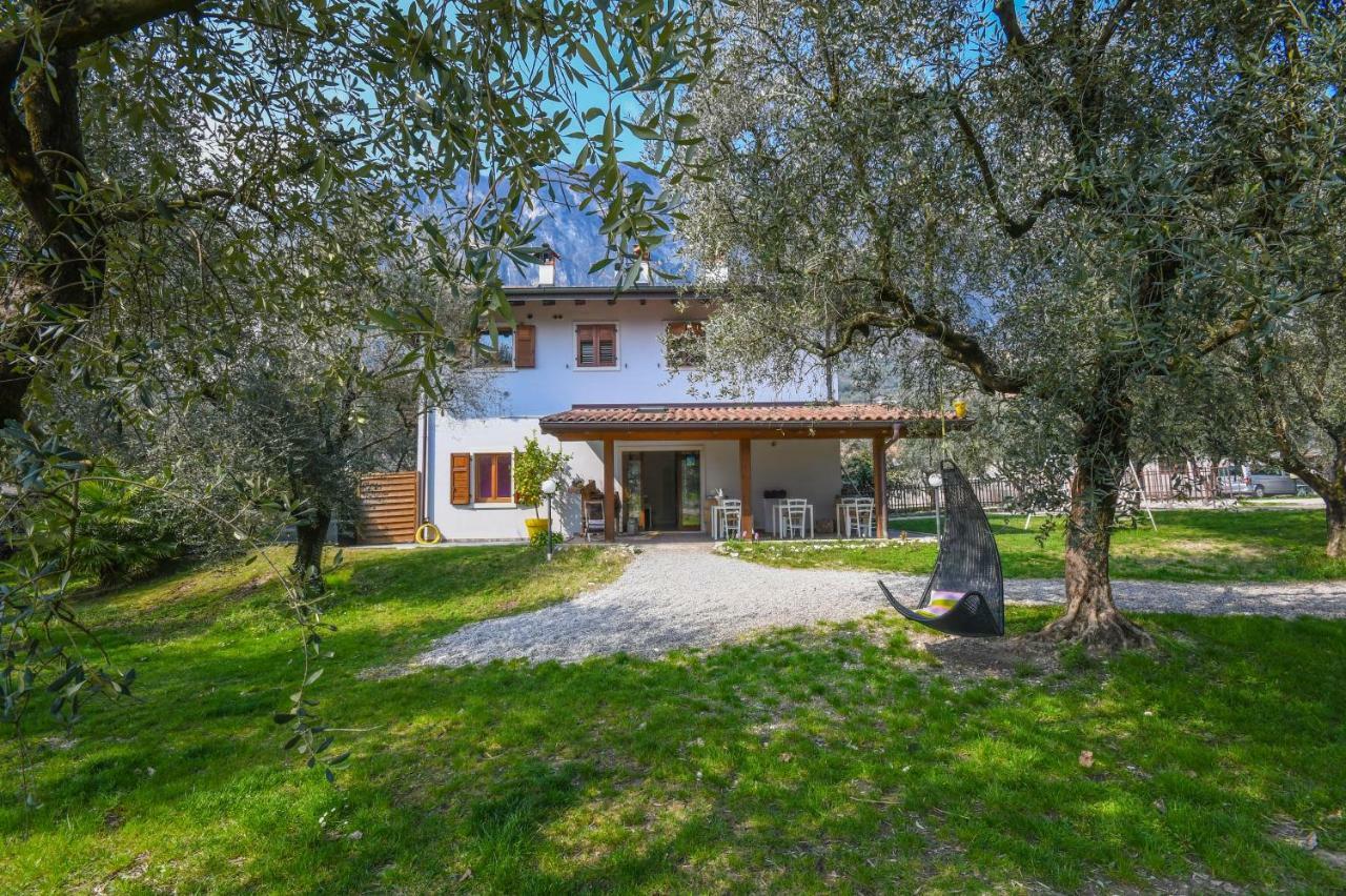 Agritur Fiore D'Ulivo Riva del Garda Exteriör bild